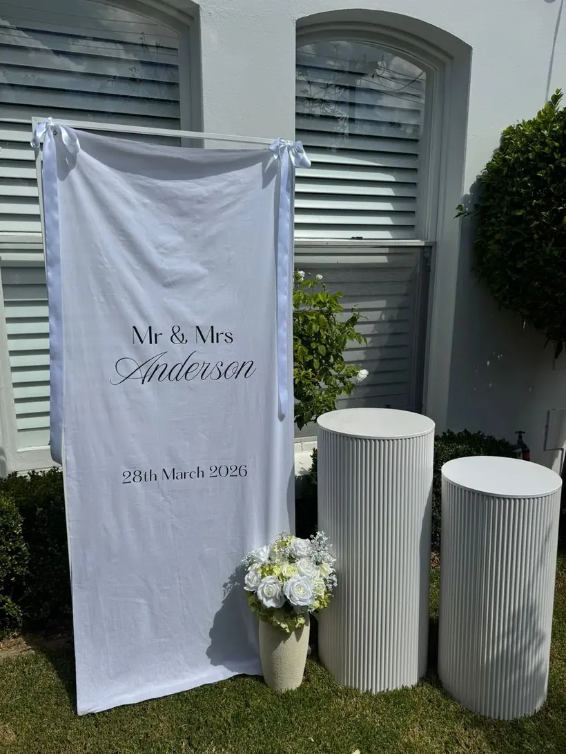 Mr & Mrs Anderson wedding welcome banner